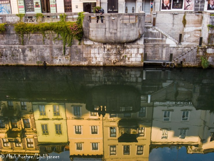 If you turn your screen 180 degrees you can see what this place looks like from the water up.  Or just scroll down.
