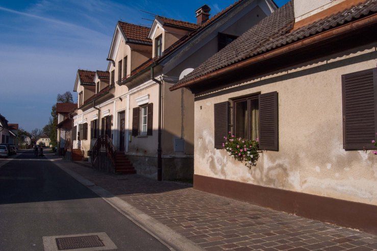 Kostanjevica na Krki is Slovenia's smallest town. It has around 700 inhabitants. Because it's an island in the river Krka the town is also known as the 'Venice of Dolenska'.